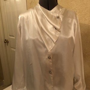 Long sleeve lightweight Blouse